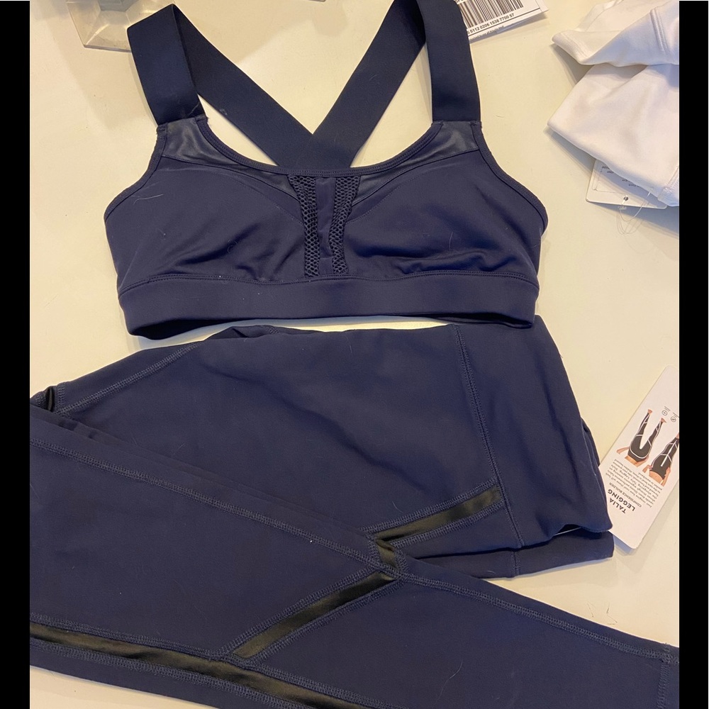 ALO yoga set Navy M NWT